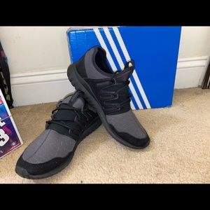 Adidas Tubular Sneakers